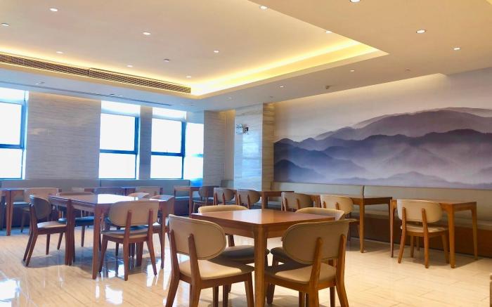 Ji Hotel Hefei South Railway Station