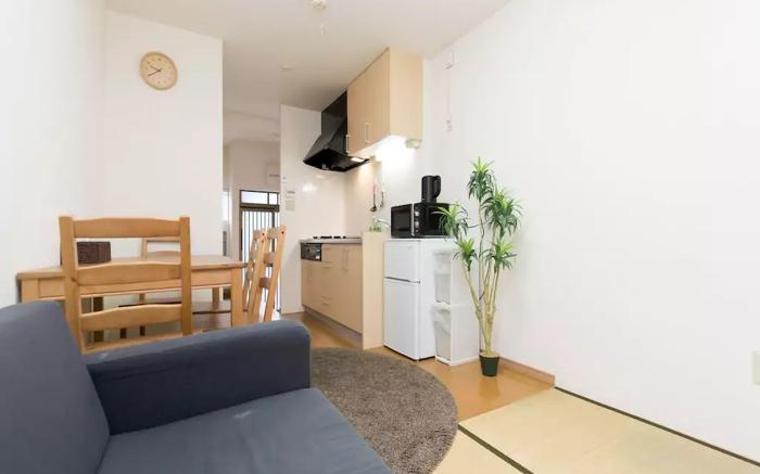 EX 2 Bedroom House near Shinosaka