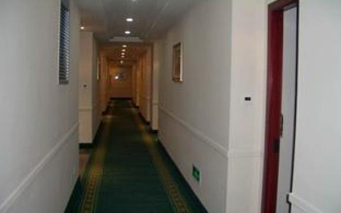 GreenTree Inn GuangDong DongGuan HouJie Business Hotel