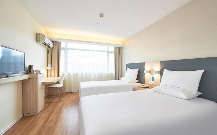 Hanting Hotel Yibin Gaoxian Municipal Plaza