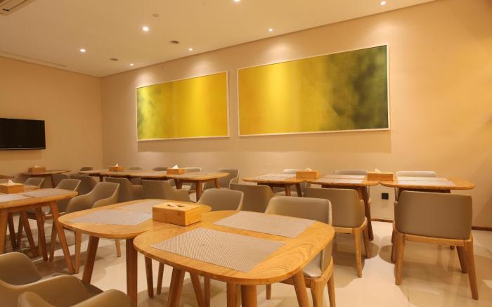 Ji Hotel Hangzhou Xiaoshan People's Square