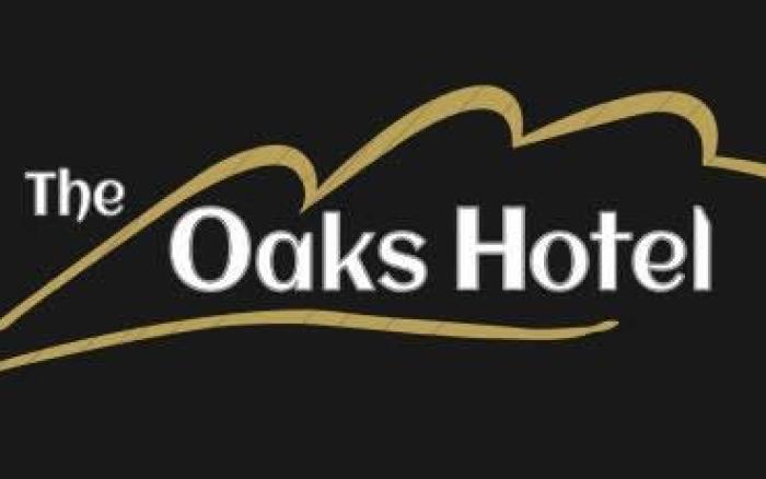 Oaks Hotel