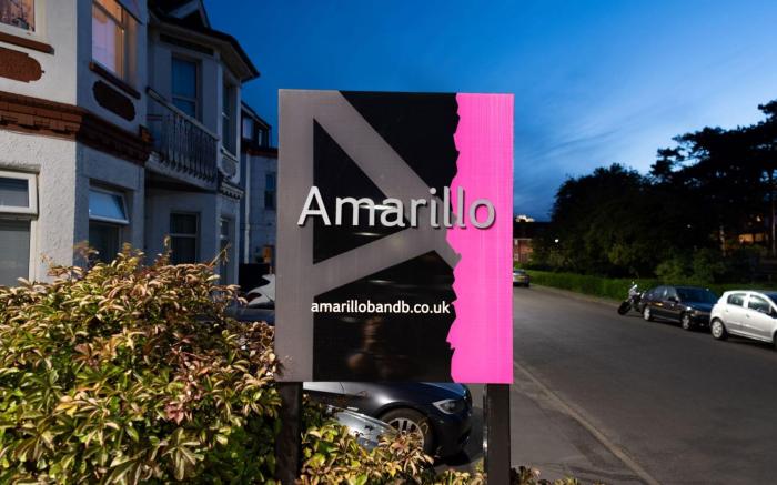 Amarillo