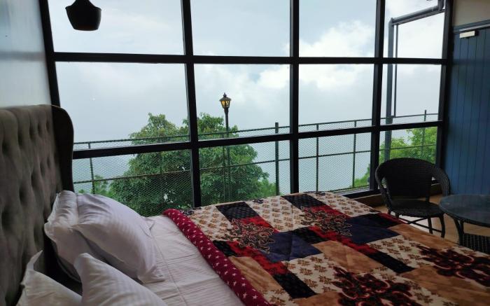 Morni Hills Retreat & Heaven by Hikers and Brewers