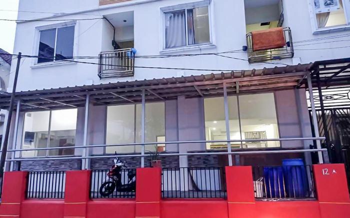 Agnes Residence near Blok M Mitra RedDoorz