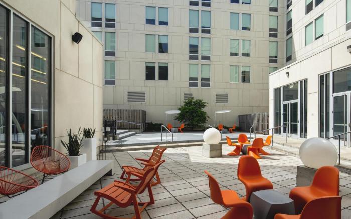 Aloft Milwaukee Downtown