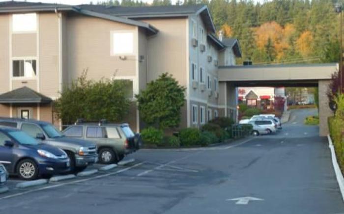 Bay City Inn