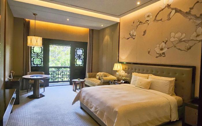 Royal Garden Hotel Shanghai