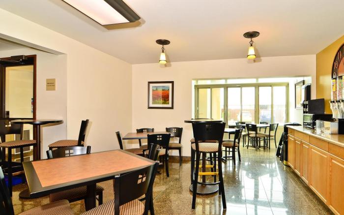 Best Western Chieftain Inn