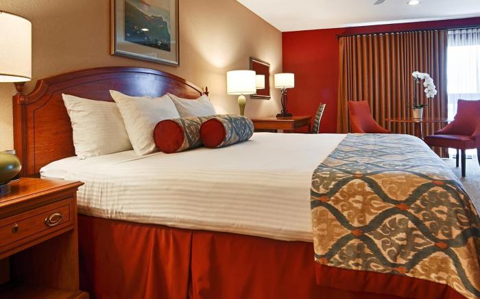 Best Western Plus Monterey Inn