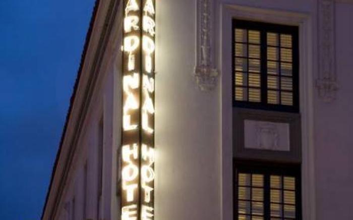 Cardinal Hotel