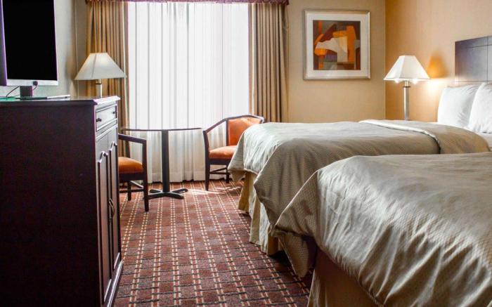 Clarion Hotel Conference Center on Lake Erie