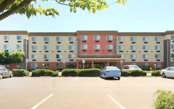 Comfort Inn & Suites Vancouver Downtown City Center