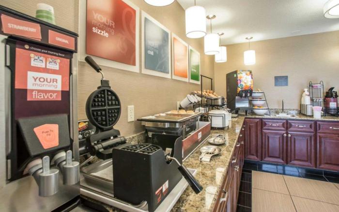 Quality Inn & Suites Boonville - Columbia