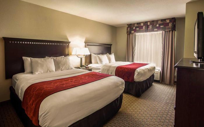 Comfort Suites Bloomington I-55 and I-74