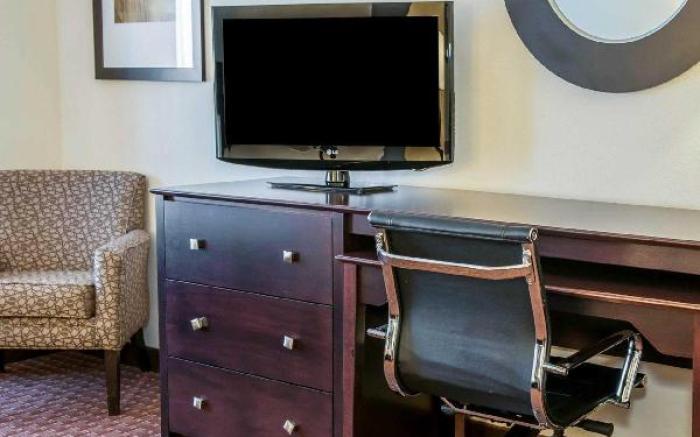 Comfort Suites Fort Wayne - Southwest