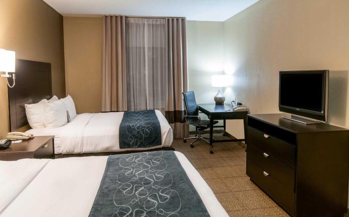 Spark by Hilton Houston Hobby Airport