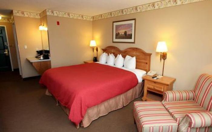 Country Inn & Suites by Radisson, Cedar Falls, IA