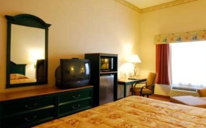 Country Inn & Suites by Radisson, Cincinnati Airport, KY