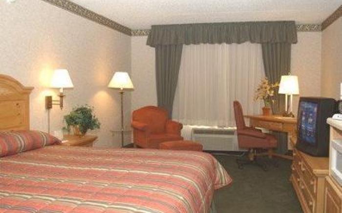 Country Inn & Suites by Radisson, Clarksville, TN