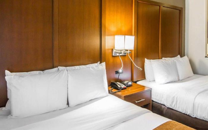 Comfort Suites Marshall