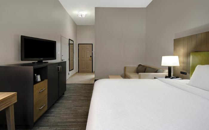 Country Inn & Suites by Radisson, Cincinnati Airport, KY