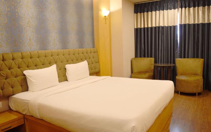 Savoury Business Hotel