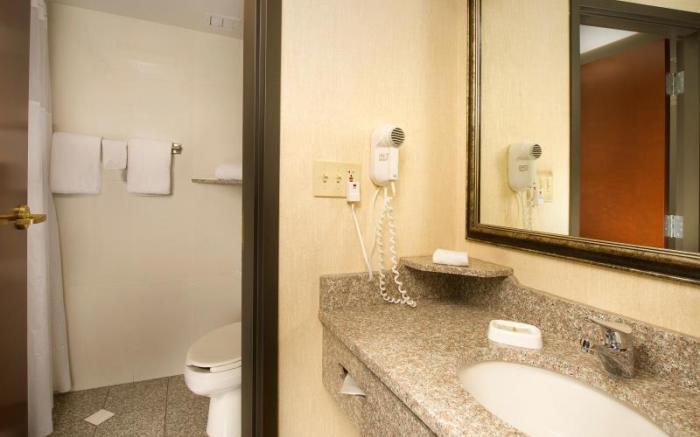 Drury Inn & Suites Columbus Dublin