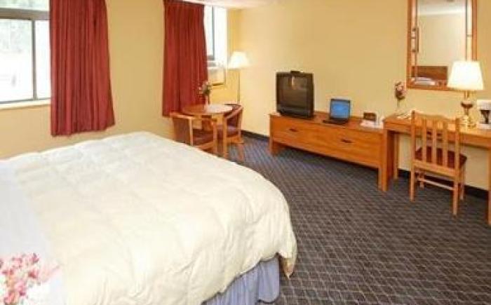 Econo Lodge Manchester