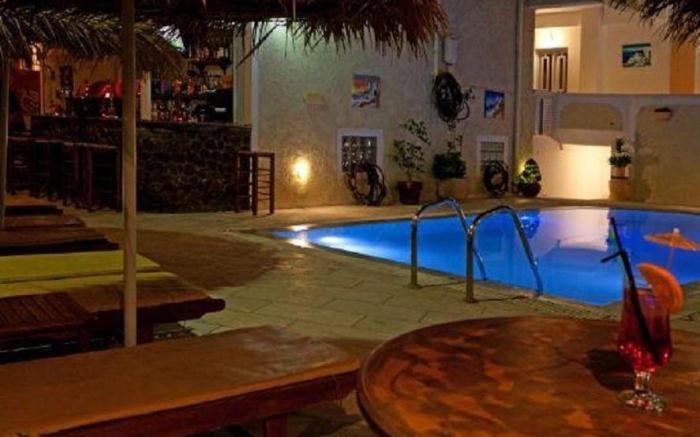 Sellada Apartments Santorini