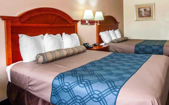 Motel 6 Prattville, AL