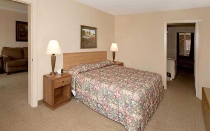 Econo Lodge Corinth