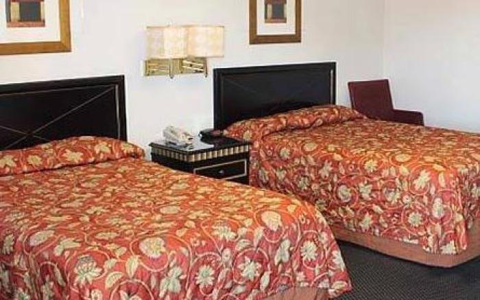 Golden Wheat Budget Host Inn Junction City