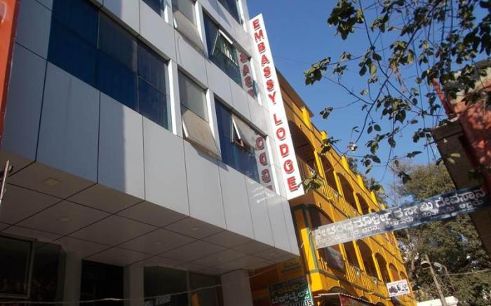 Hotel Embassy