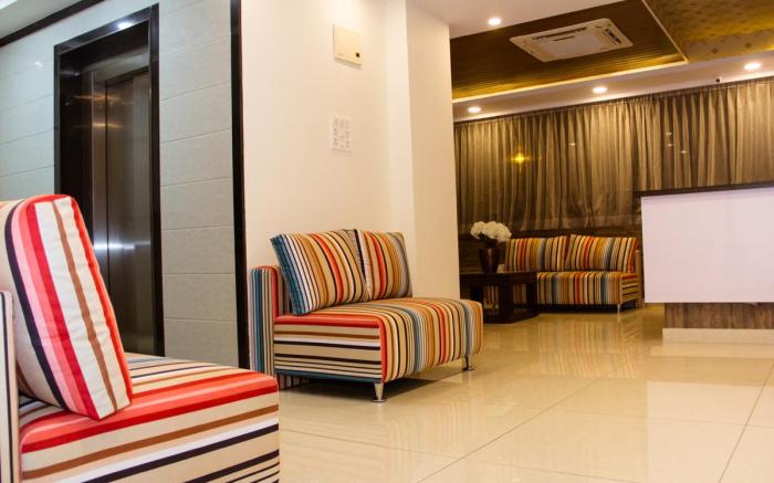 Hotel Golden Amulya Restwings