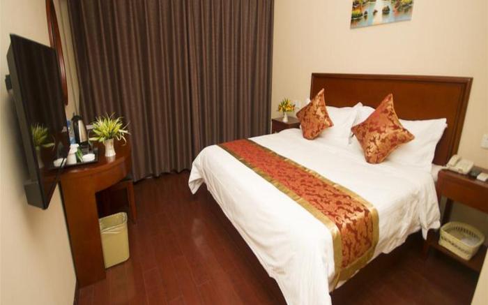 GreenTree Inn Laiwu West Laiwu Road Express Hotel