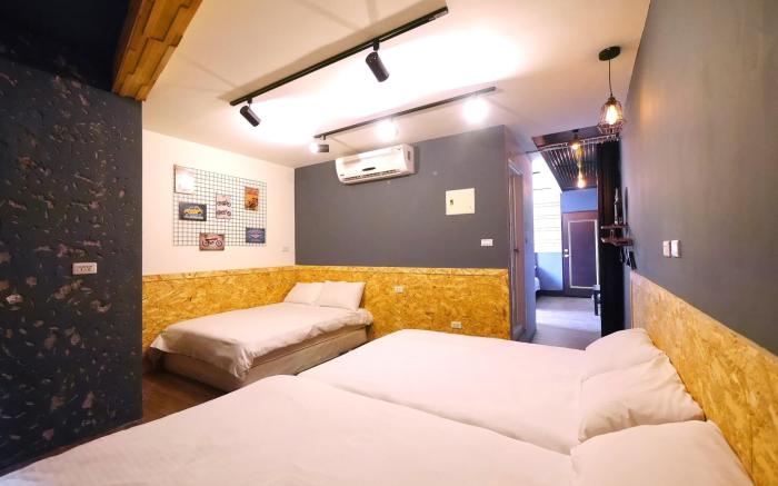 JJ House 10 Pax Room 4