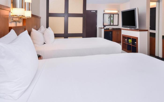 Hyatt Place Chesapeake Greenbrier
