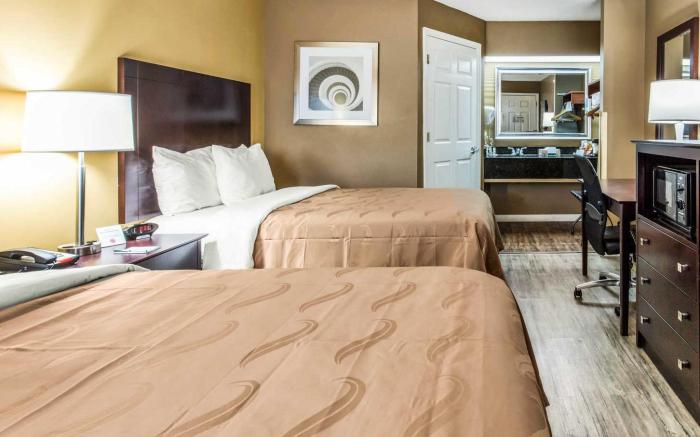 Quality Inn Bessemer I-20 exit 108