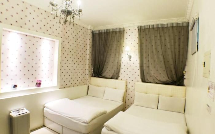 JJ Quad room 1