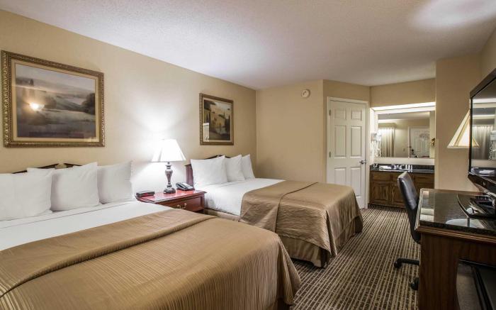 Quality Inn Johnson City I-26 exit 17