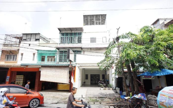 Hotel O Mandala Near Universitas Negeri Medan ( UNIMED )