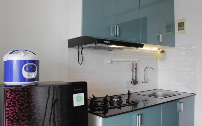 Comfy 2BR Apartment Grand Asia Afrika By Travelio