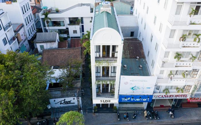 Sline Hotel