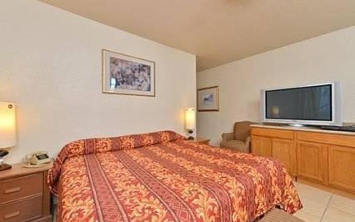 Rodeway Inn Stockton Highway 99