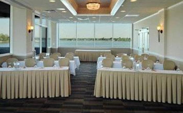 Oyster Point Hotel