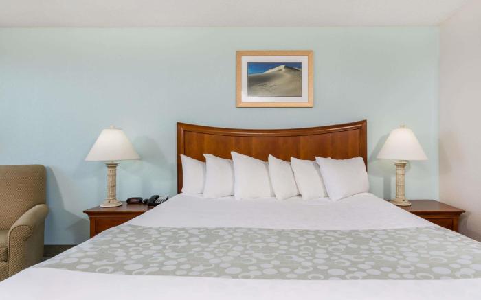 Ramada Plaza by Wyndham Nags Head Oceanfront