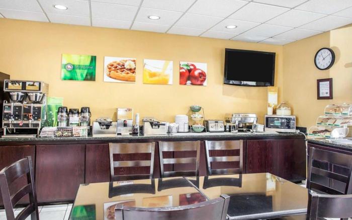 Quality Inn Grand Suites Bellingham
