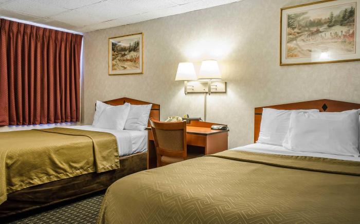 Rodeway Inn State College - near University