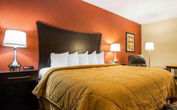 Quality Inn & Suites Ames Conference Center Near ISU Campus